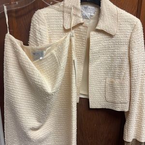 New WORTH suit with tags